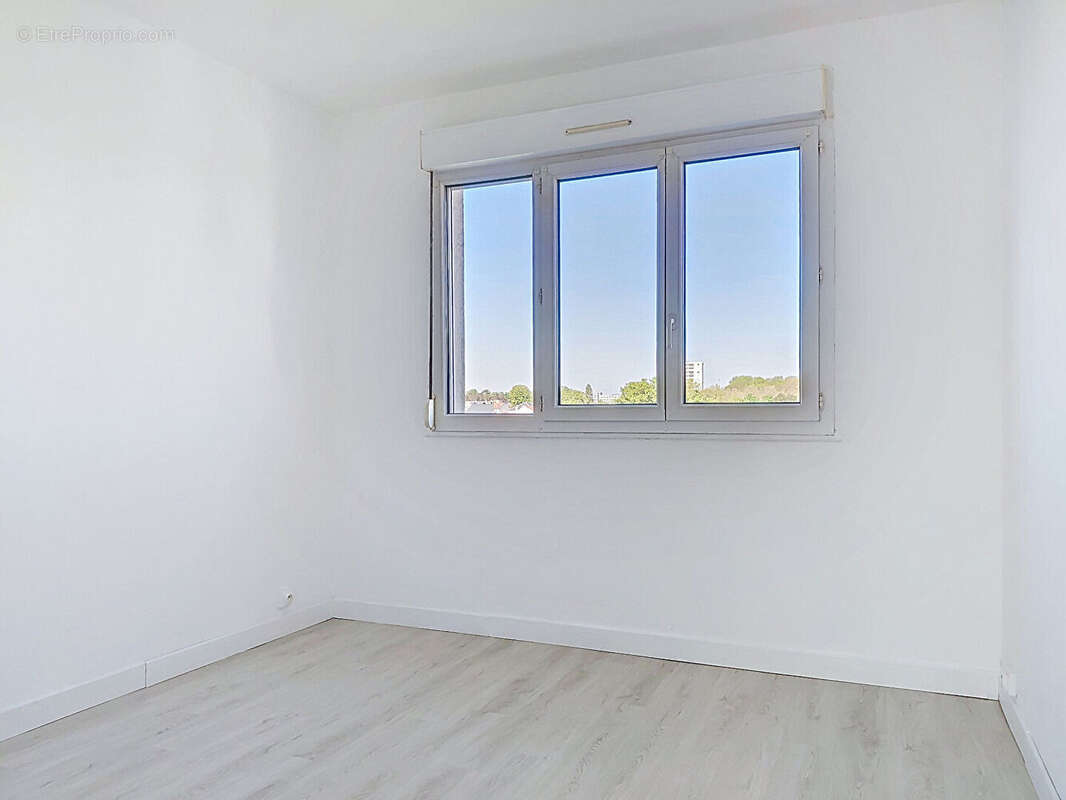 REIMS - STE ANNE - Appartement 2 pièce(s) 43.32 m2 - photo 4