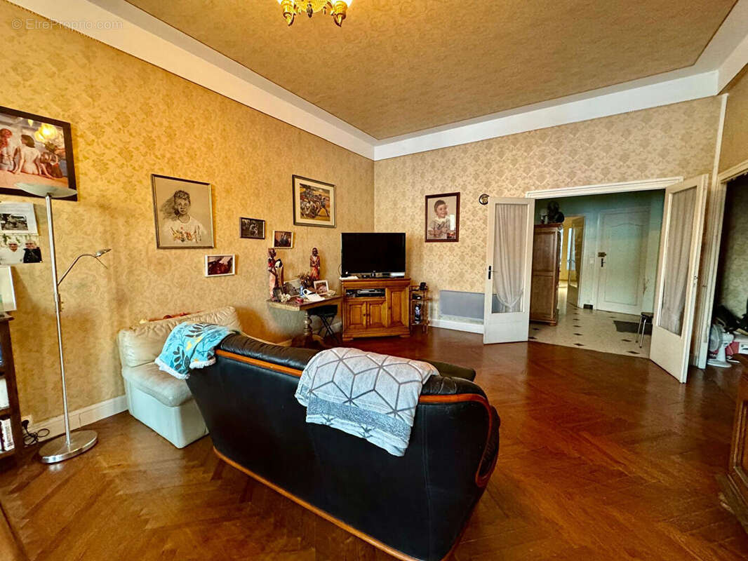 Appartement à VILLENEUVE-SUR-LOT