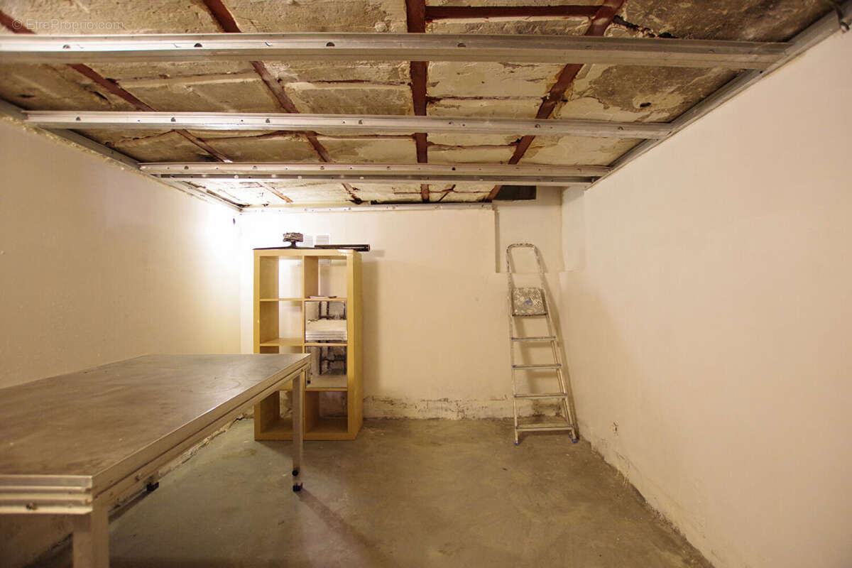 Appartement à PARIS-14E