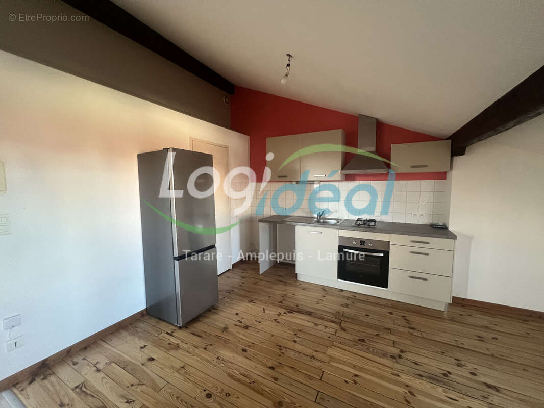 Appartement à LE COTEAU