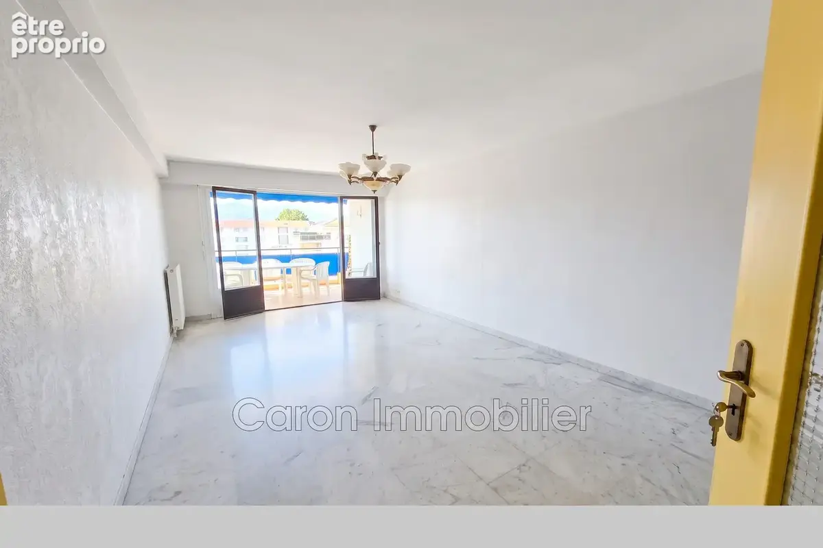 Appartement 86 m² à Mandelieu-La-Napoule  - photo 3
