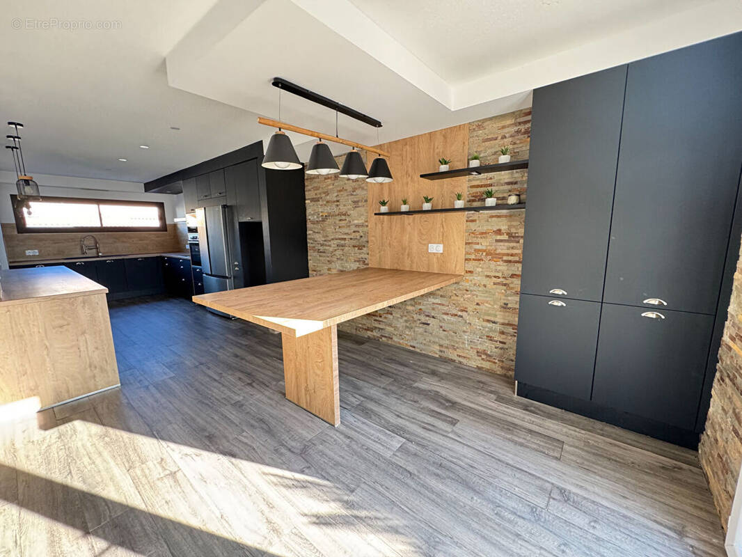 Maison à VILLELONGUE-DE-LA-SALANQUE