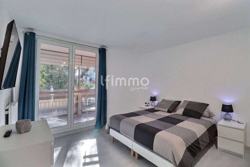 Appartement à MARSEILLE-11E