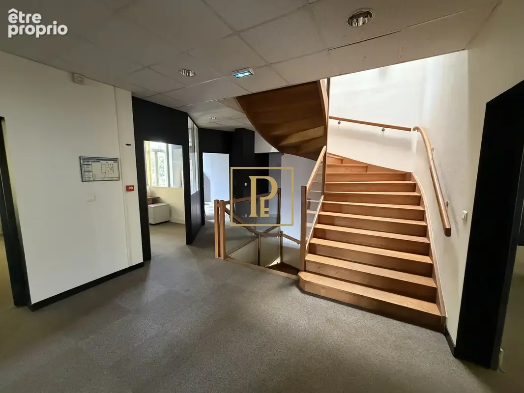 Immeuble de bureaux proximité centre ville d'Arras - photo 10