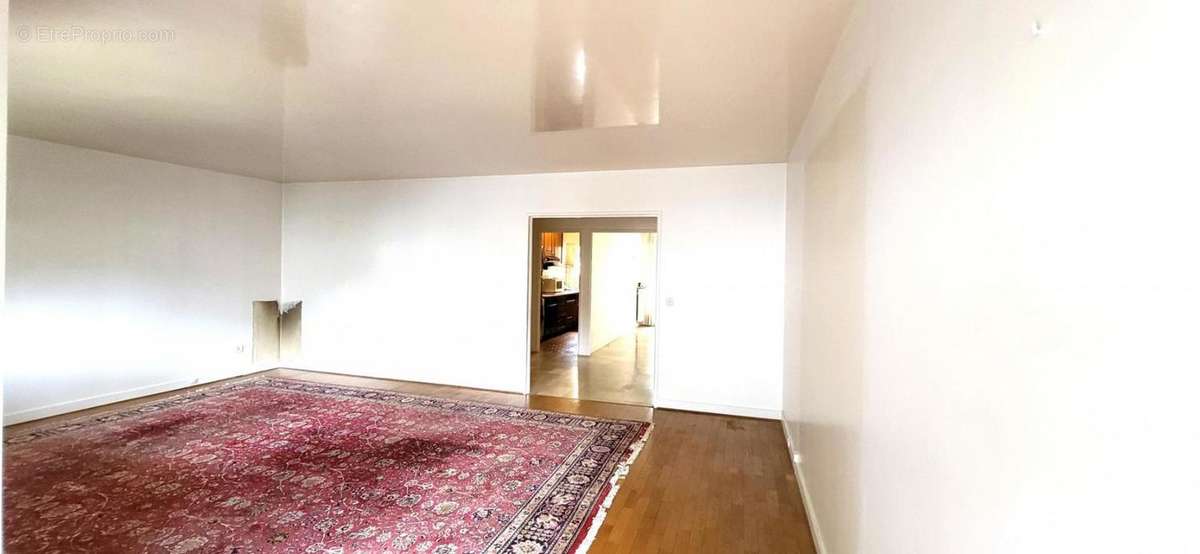 Appartement à VERSAILLES