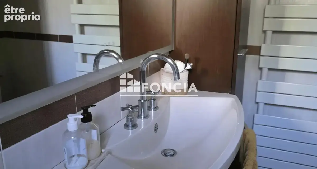 Maison familiale 160 m2 avec piscine 900m2 de terrain - photo 11