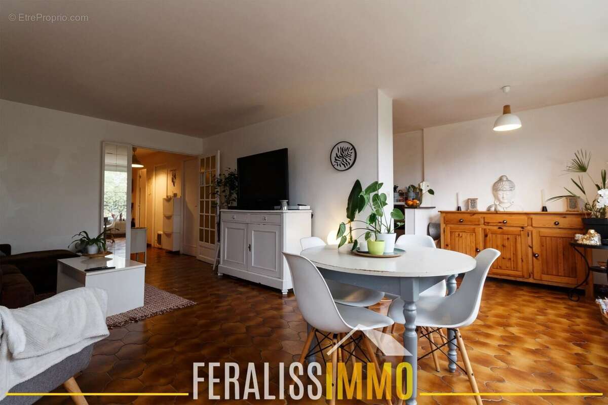 Appartement à ERAGNY