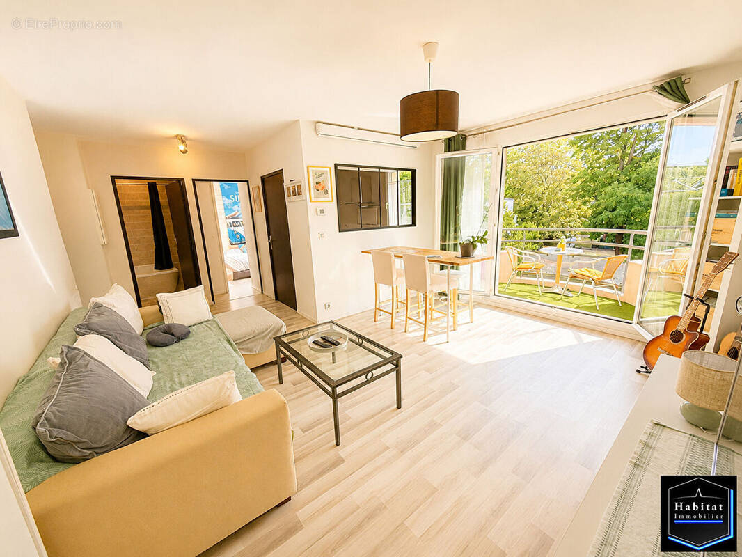Appartement à TORCY