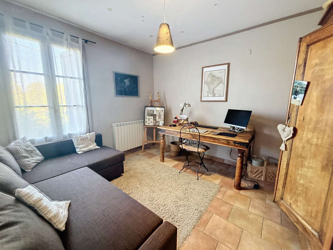 Maison à CHATEAURENARD