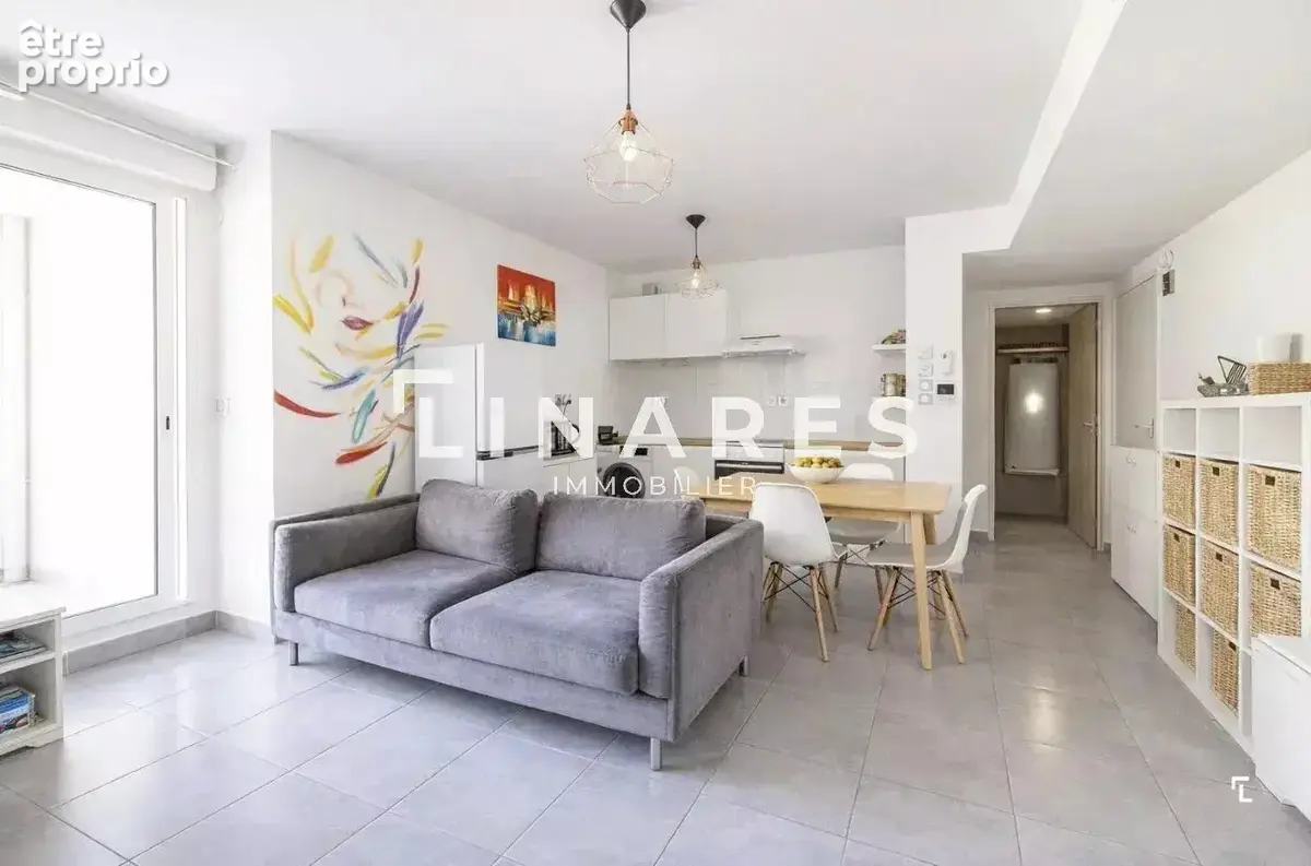 LORD DUVEEN - Appartement T2 de 45m² - Terrasse 11m2- 13008 Périer - photo 8
