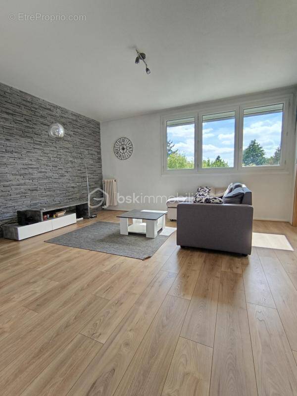 Appartement à JOUE-LES-TOURS