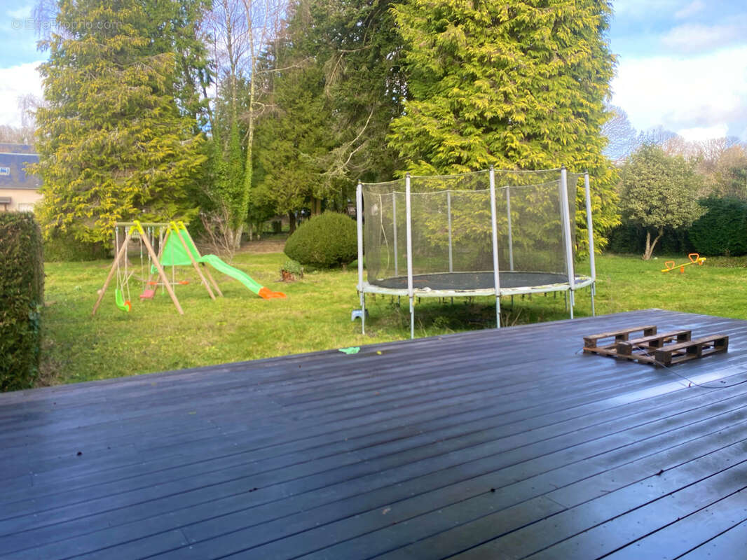 Maison à LA CROISILLE-SUR-BRIANCE