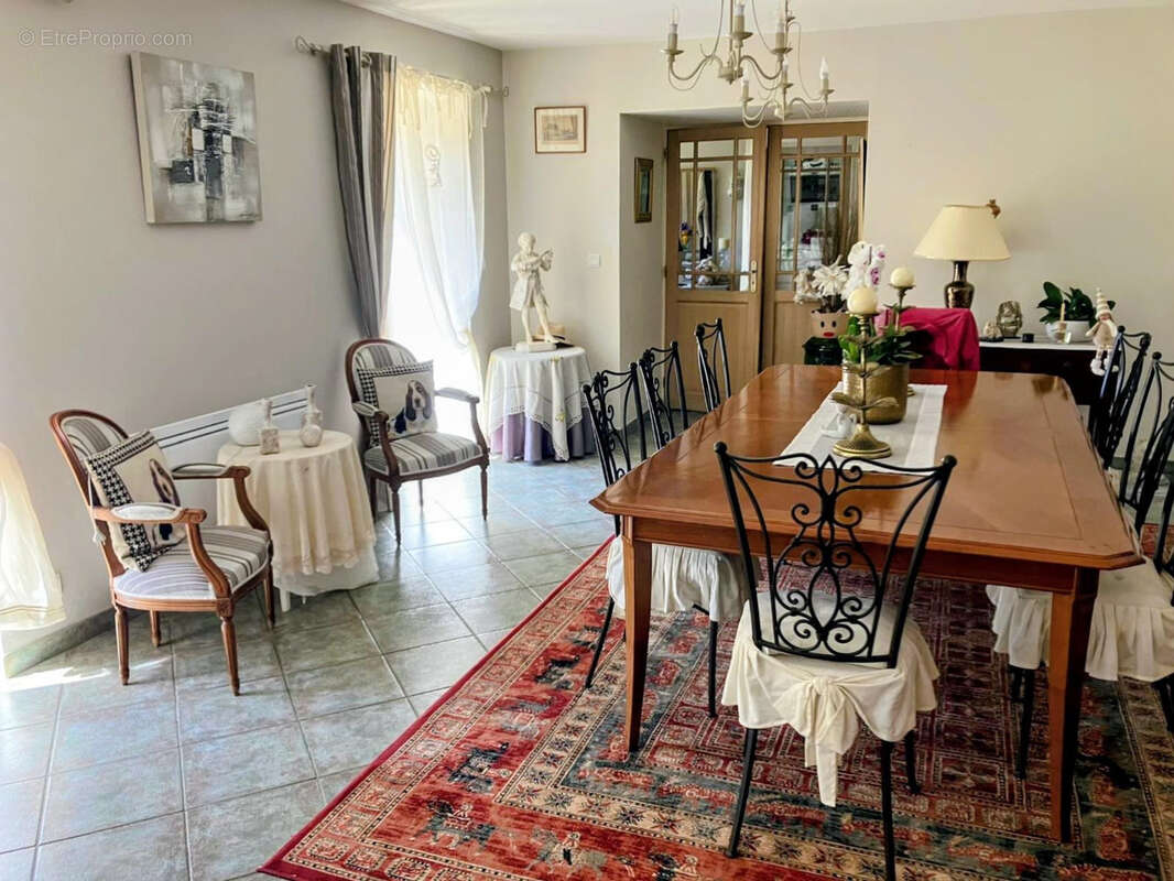 Maison à VILLERS-COTTERETS