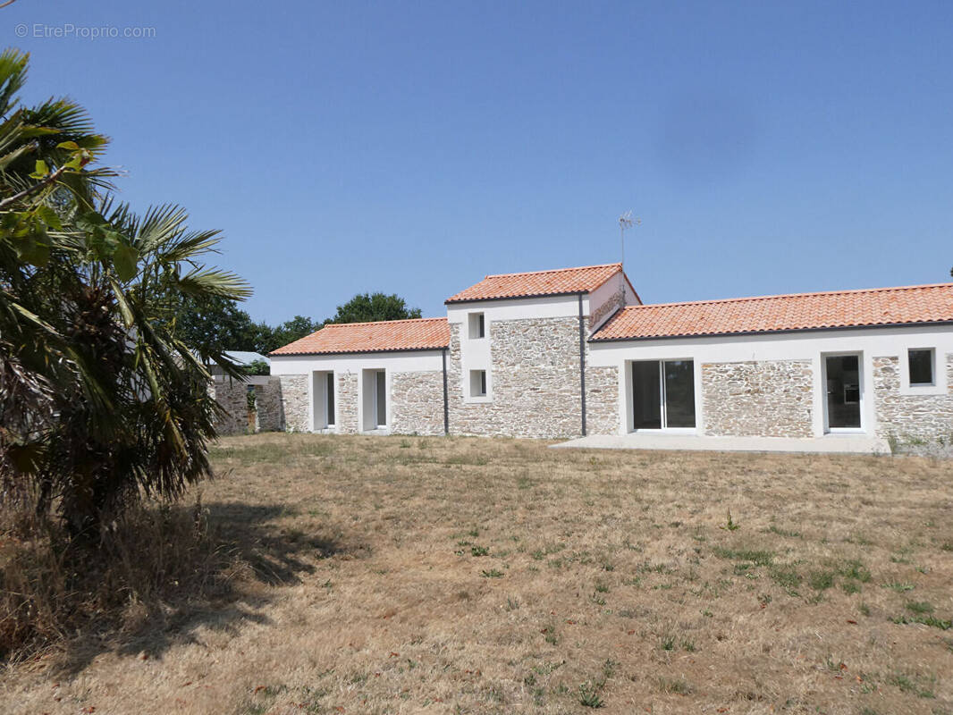 Maison à CHAUVE