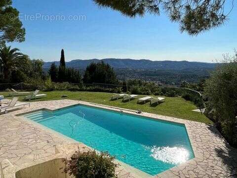 Maison à MOUGINS