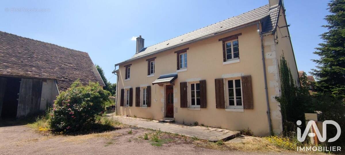 Photo 1 - Maison à SAVIGNY-EN-SANCERRE