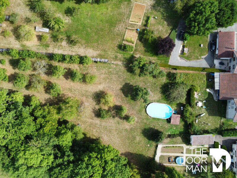 Maison à VAL-DE-MEUSE