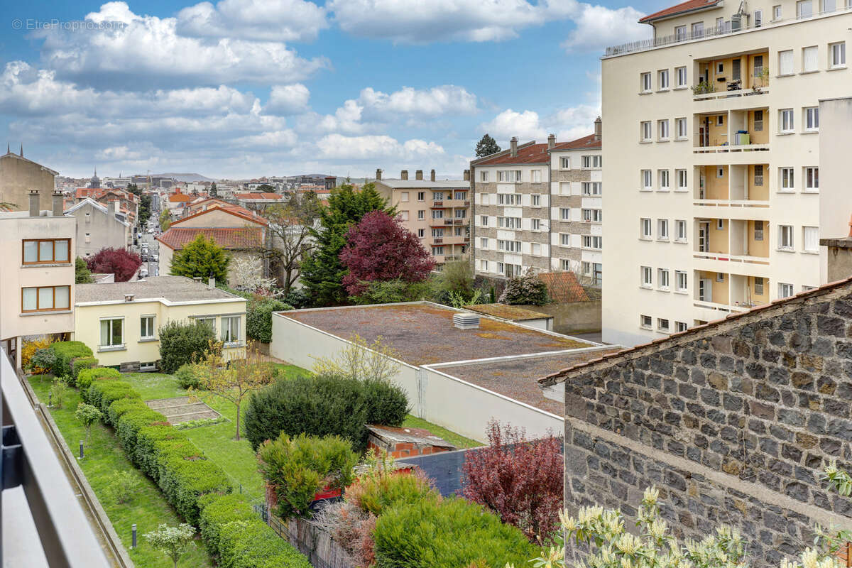 Appartement à CHAMALIERES