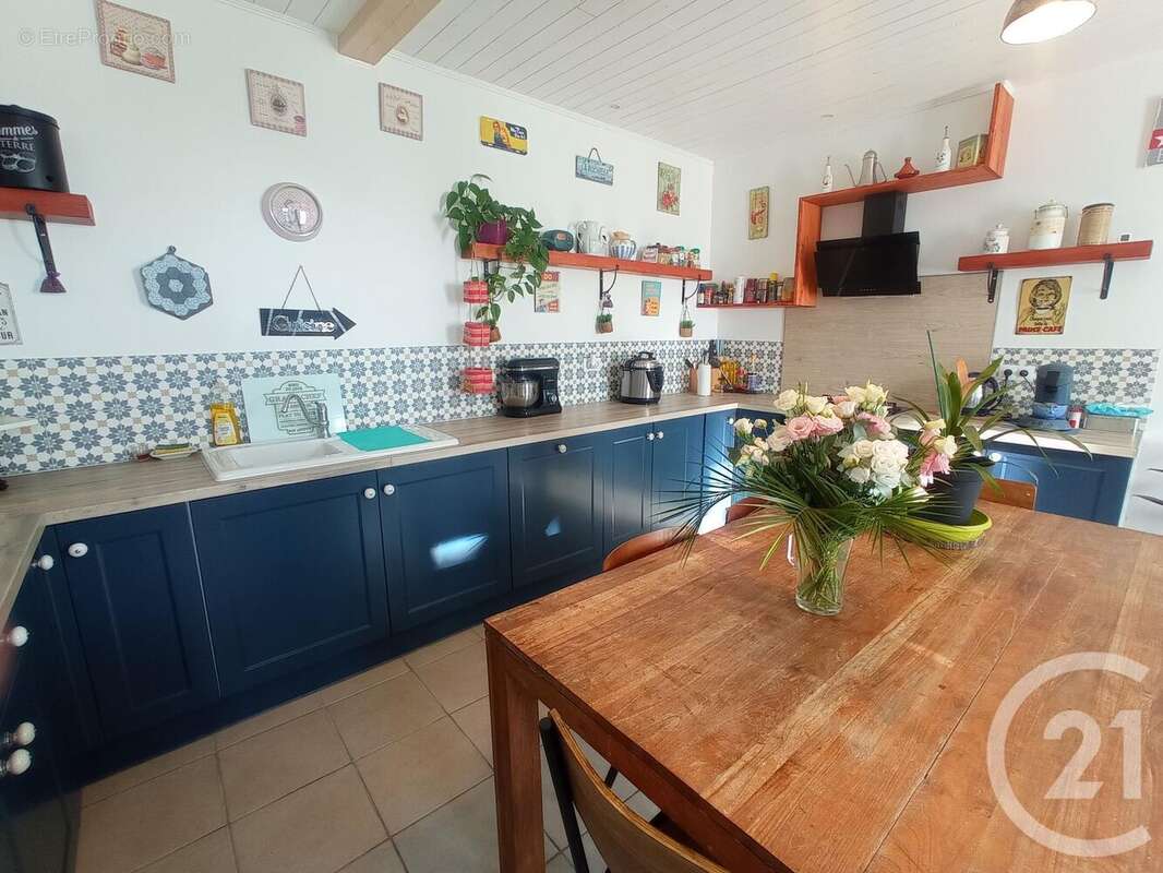 Maison à SAVIGNAC-DE-L&#039;ISLE