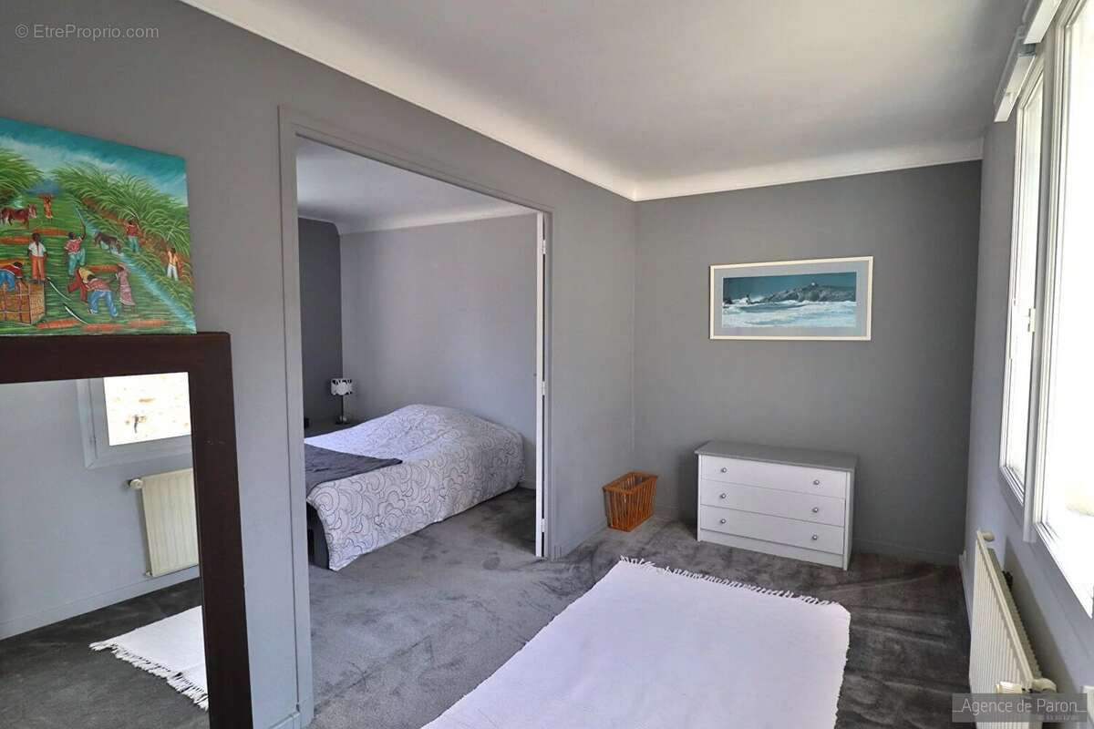 Maison à VERRIERES-LE-BUISSON