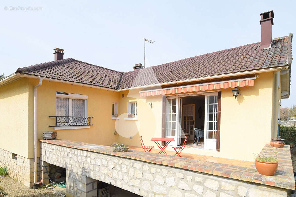 Maison Avilly-Saint-Léonard 5 pièces 103 m² - photo 14