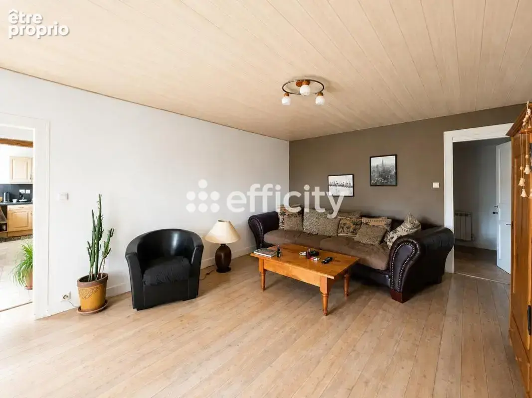 Maison 200 m² à Saint-Andre-De-Lidon  - photo 6