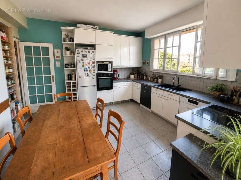 Toulouse Soupetard – Appartement familial T6 de 173 m² avec terrasse, piscine, jardin et garage - photo 3