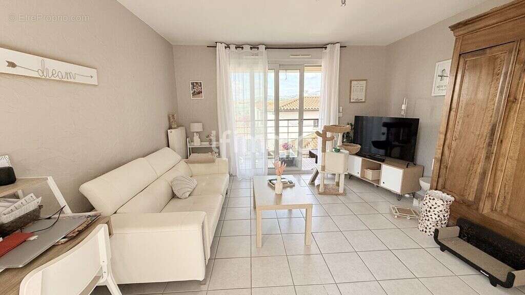 Appartement à MORNANT