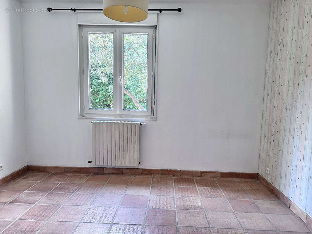 Maison Villeneuve Les Avignon 7 pièce(s) 190 m2 - photo 13
