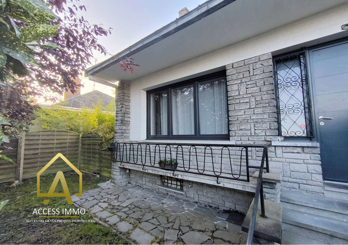 Maison à VIEUX-CONDE