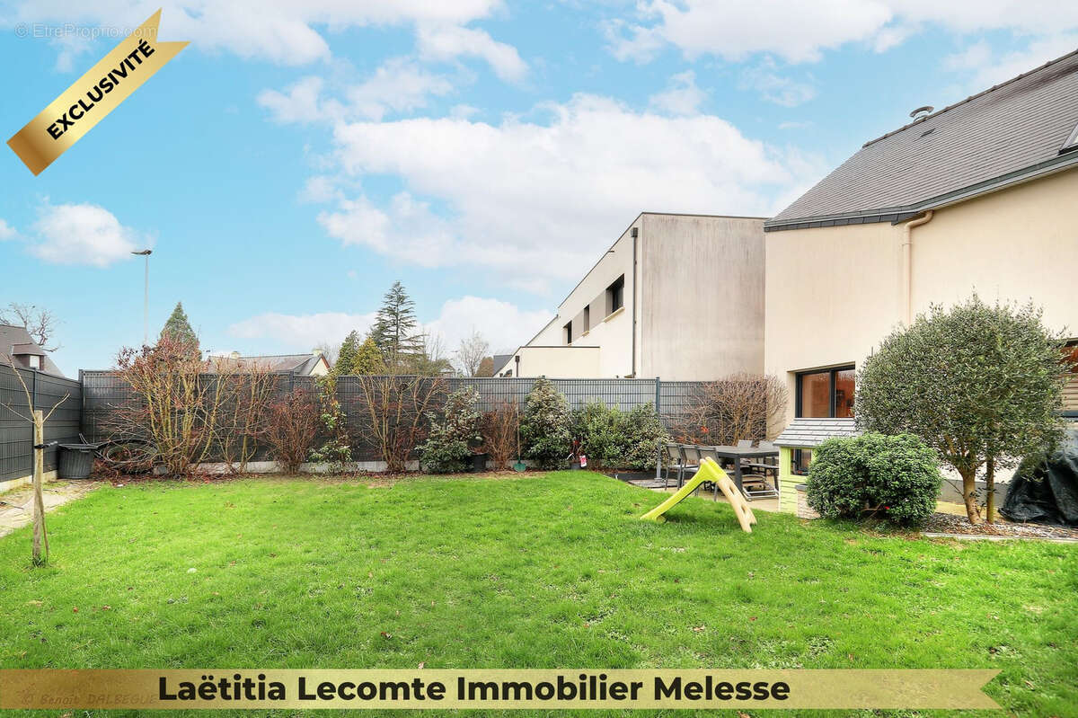 Maison à MELESSE