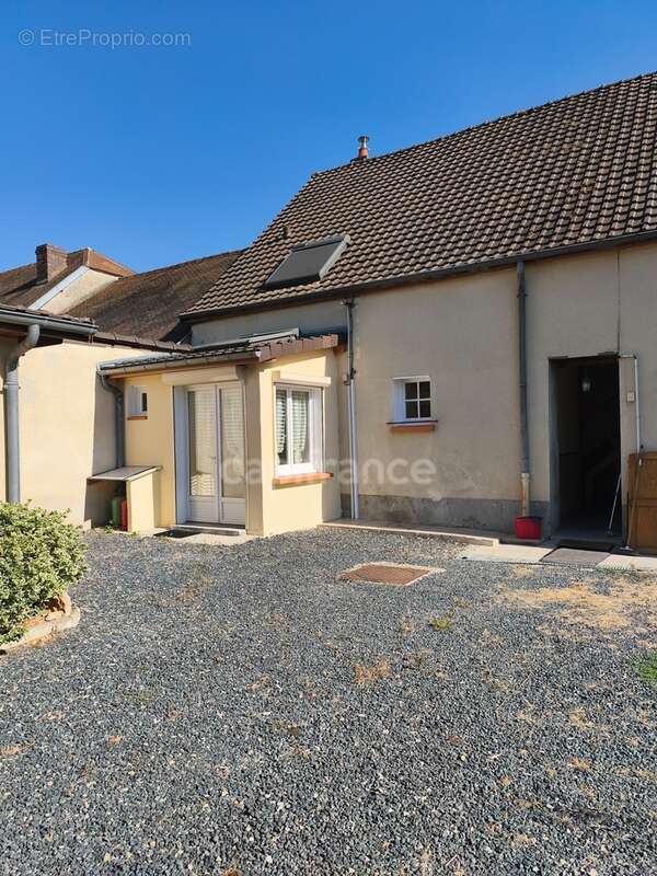 Ensemble immobilier VILLERS AUX BOIS (51130) - photo 3