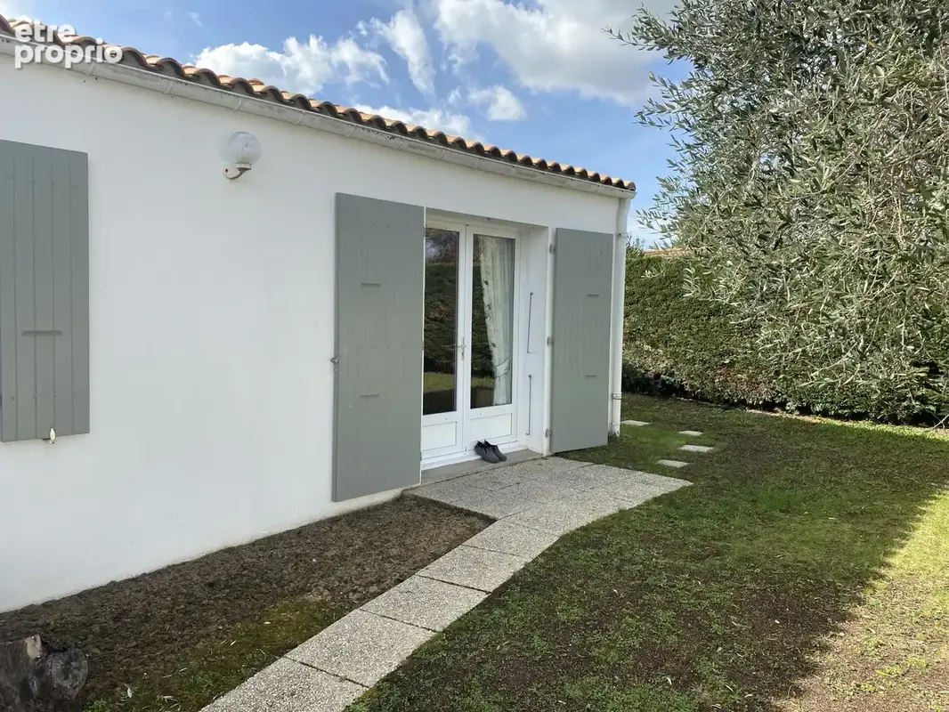 Maison 6 pièces 155 m² à vendre à Le Bois-Plage-En-Re (17580) - photo 3