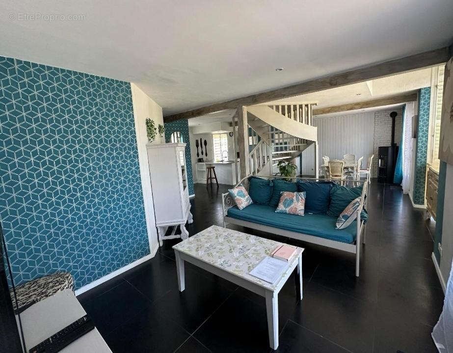 Maison à SAINT-AMAND-SUR-FION