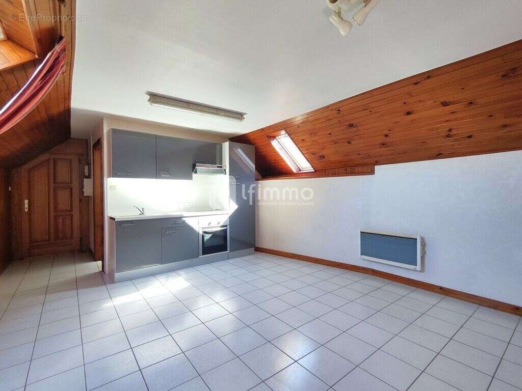 Maison + Dépendance avec Appartement à Willer-sur-Thur(68760) - photo 8