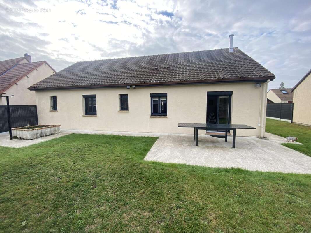 Maison à SAINT-PIERRE-LES-ELBEUF