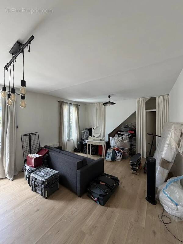 Appartement à CHAVILLE