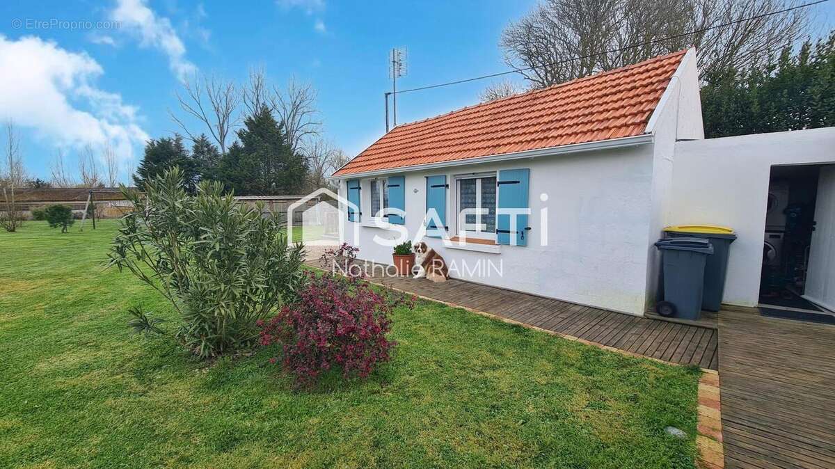 Photo 3 - Maison à LE PERRIER