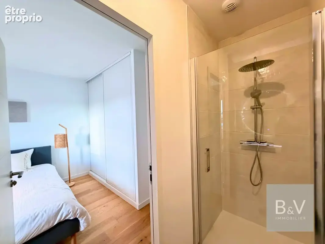 Appartement 4 pièces de 96 m² - photo 4