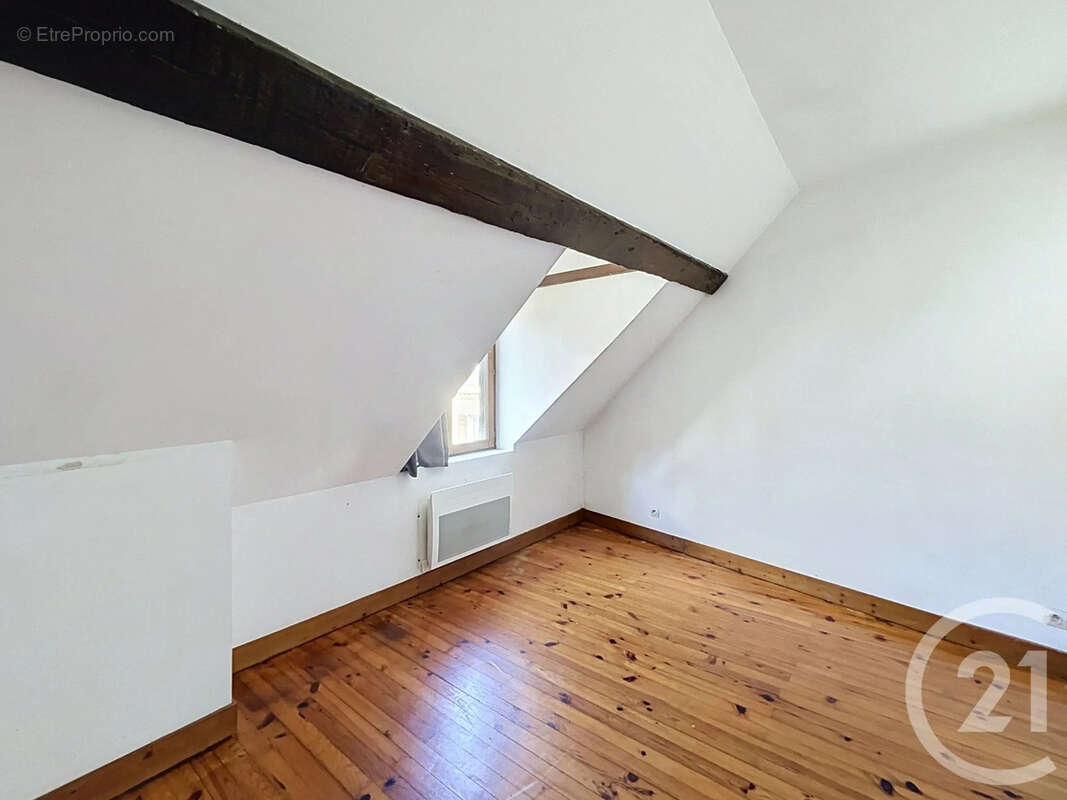 Appartement 76 m² à Sens  - photo 10