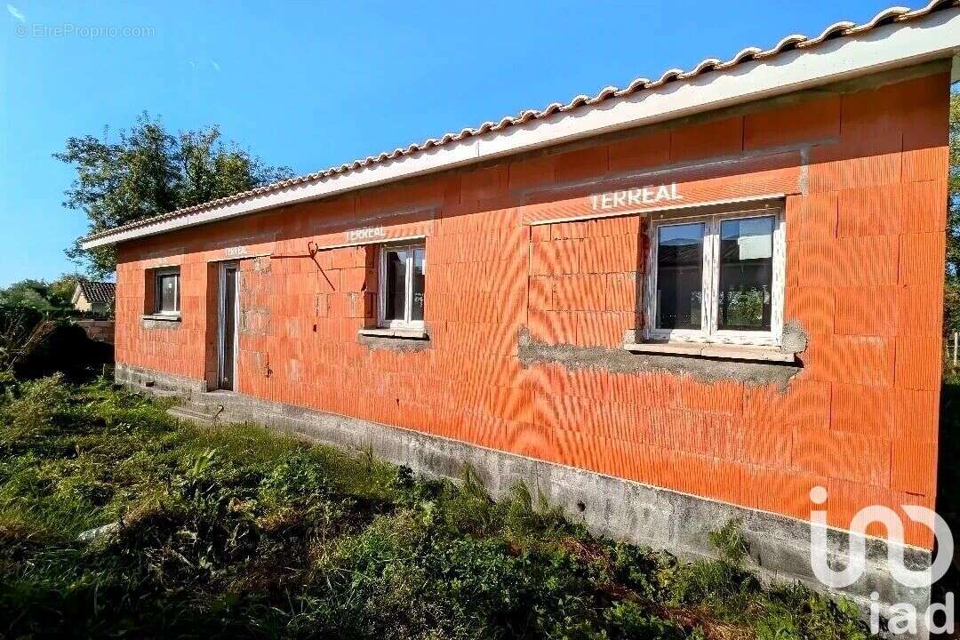 Photo 2 - Maison à COUTRAS