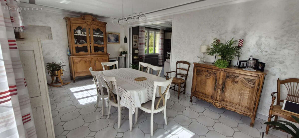 Maison à LILLEBONNE