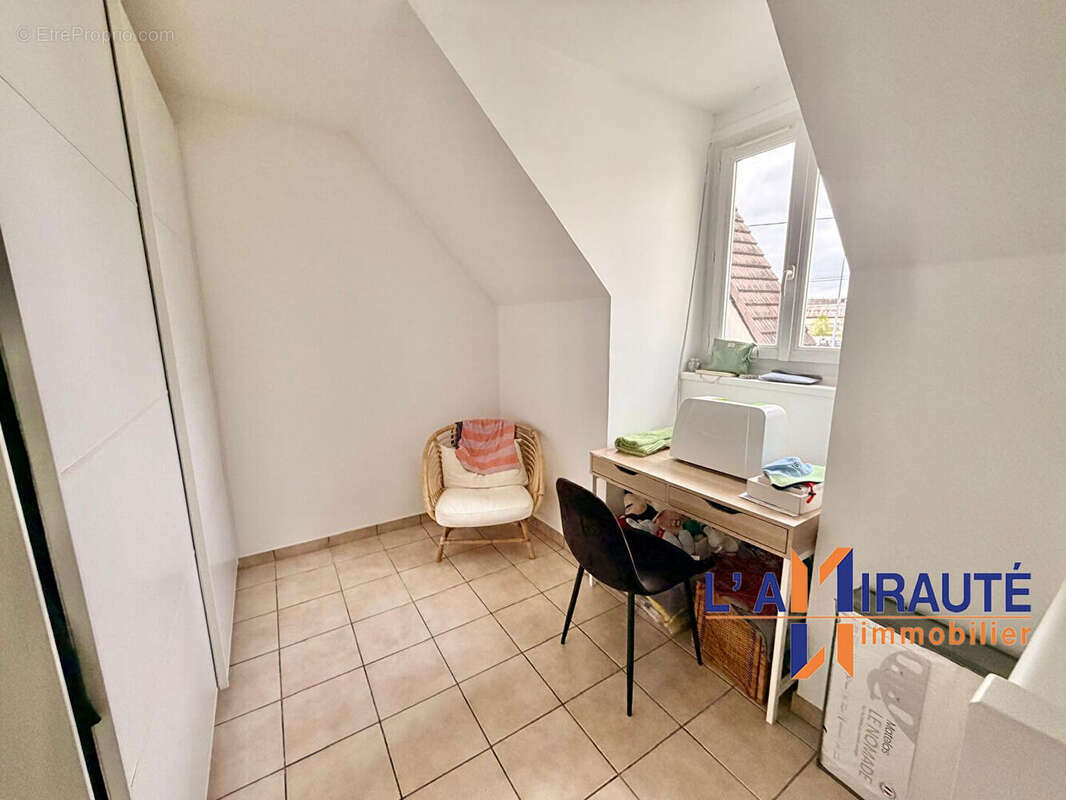 Maison à HOUILLES
