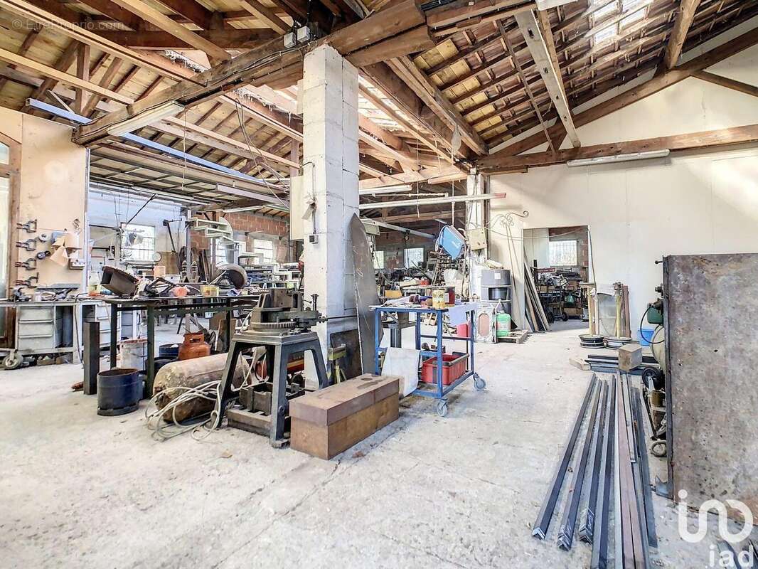 Photo 2 - Commerce à REVEL