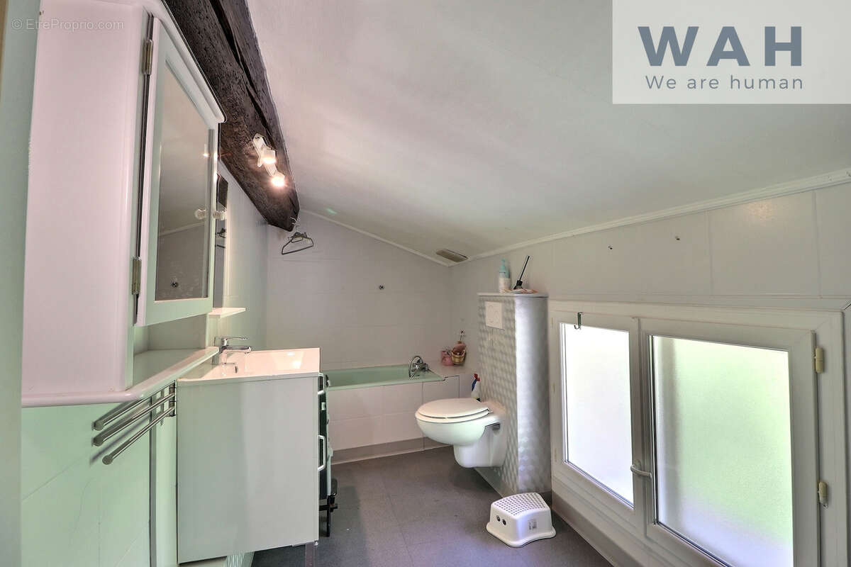 Vente maison 5 pieces + t2 independant a baillargues (34670) - photo 8