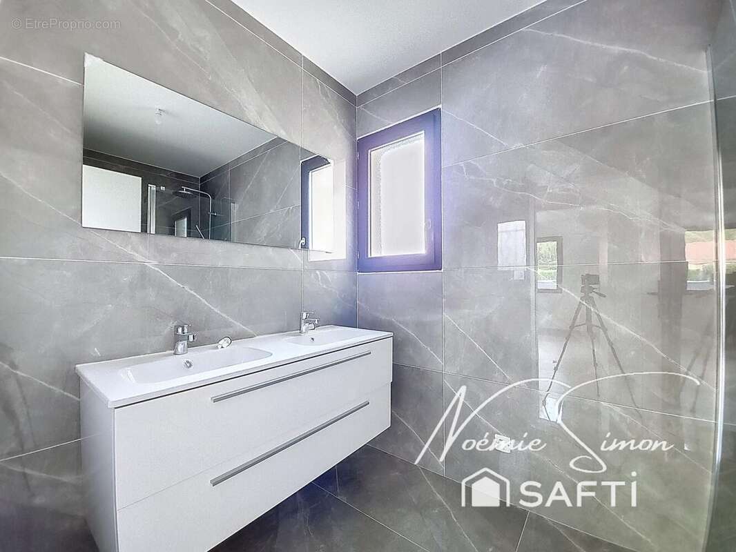 Photo 8 - Maison à CHATTE