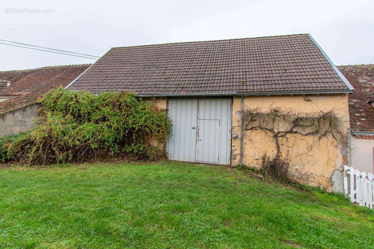 Maison à GRACAY