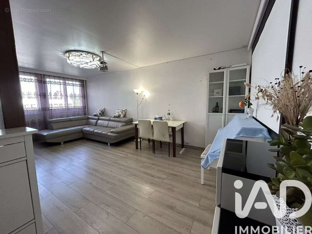 Photo 3 - Appartement à PARIS-13E