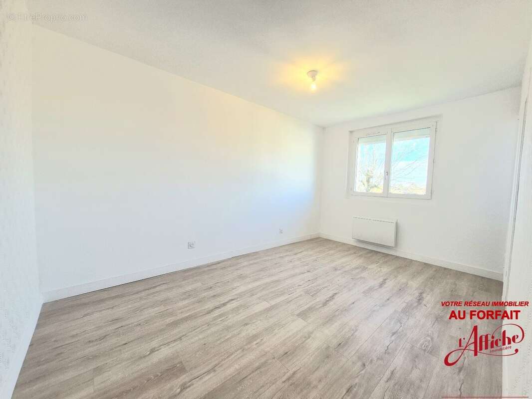 Maison à CASTELGINEST