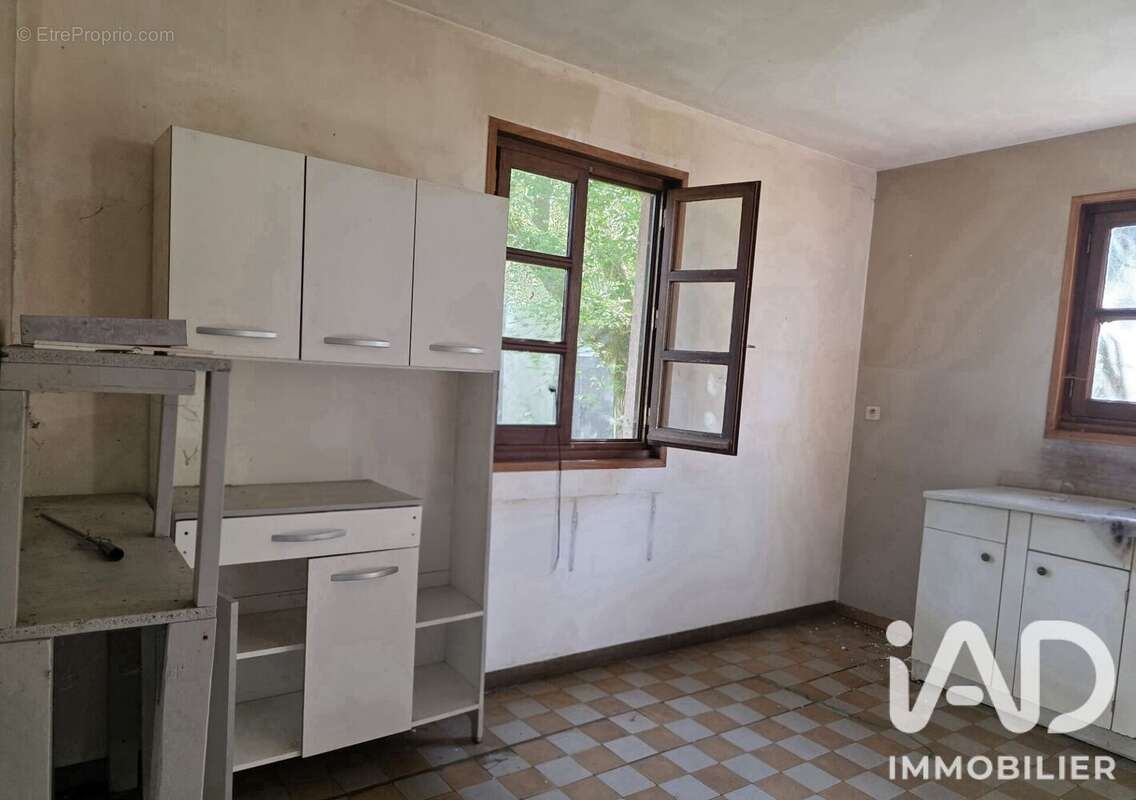 Maison 121 m² à Mornay  - photo 5